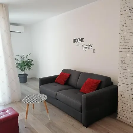 Apartment Apartman Ester *
